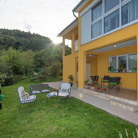 In Near Rabac Beaches Daire